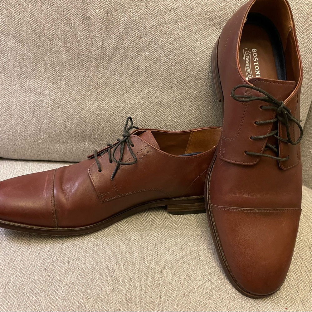 Bostonian dress shoes